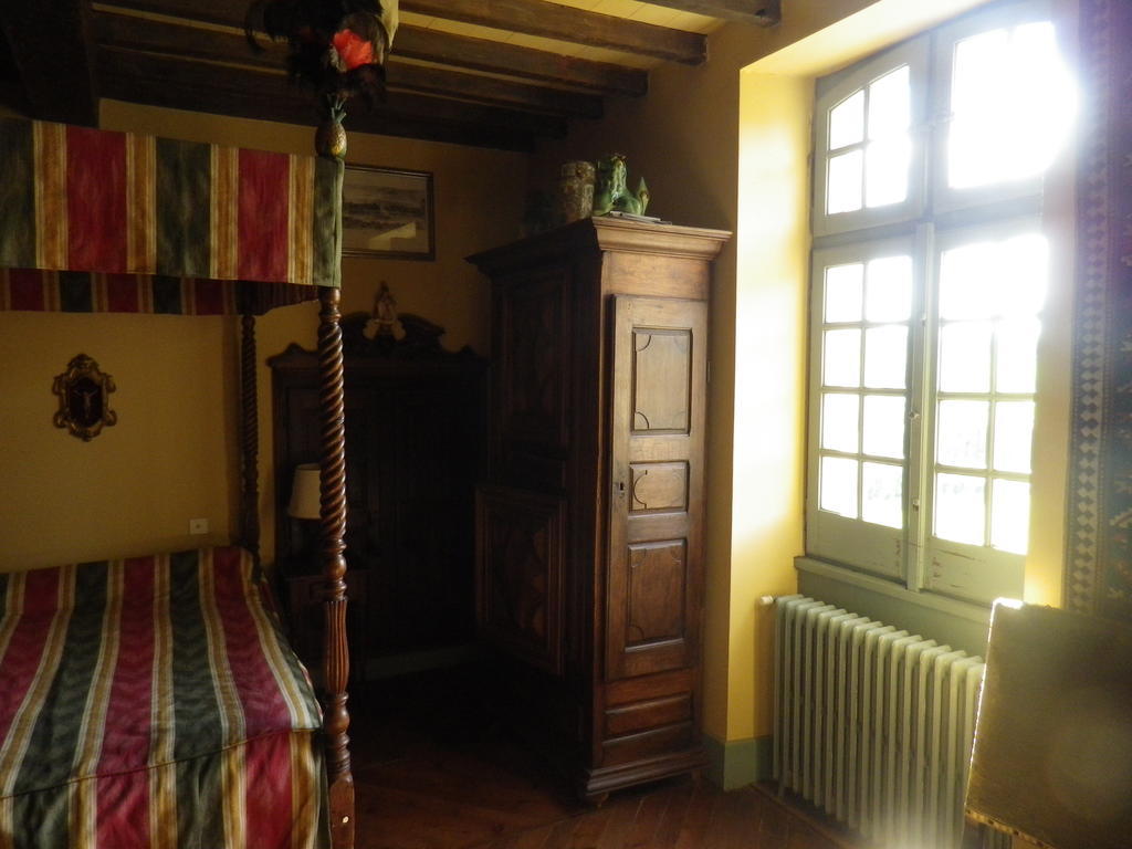 Chambres Et Table D'Hotes Manoir Capcazal De Pachiou Mimbaste Eksteriør billede