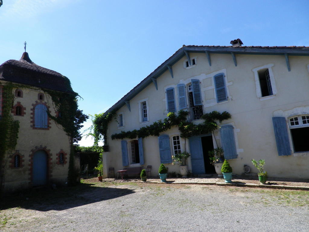 Chambres Et Table D'Hotes Manoir Capcazal De Pachiou Mimbaste Eksteriør billede